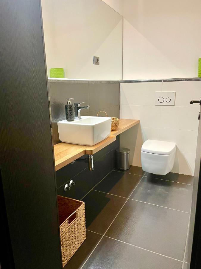 Apartmán Mega Prvacina Exteriér fotografie